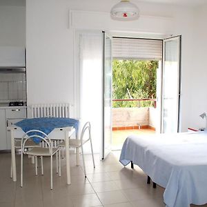 Studio con letto king size
